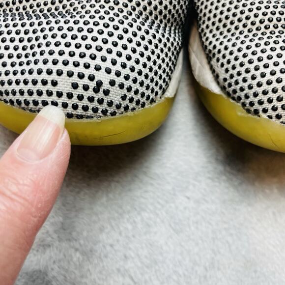 NOBULL Outwork Athletic Running‎ Shoes Sneakers Womens 7.5 Black White - Picture 9 of 12